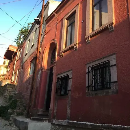 Isik Konukevi